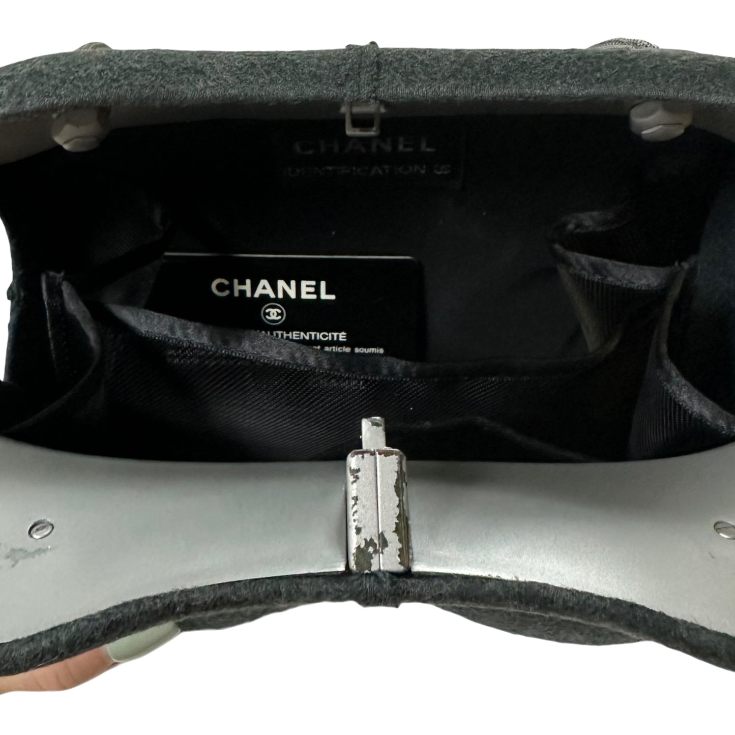 CHANEL Fall Winter 1999 Millennium Felt Shoulder Bag