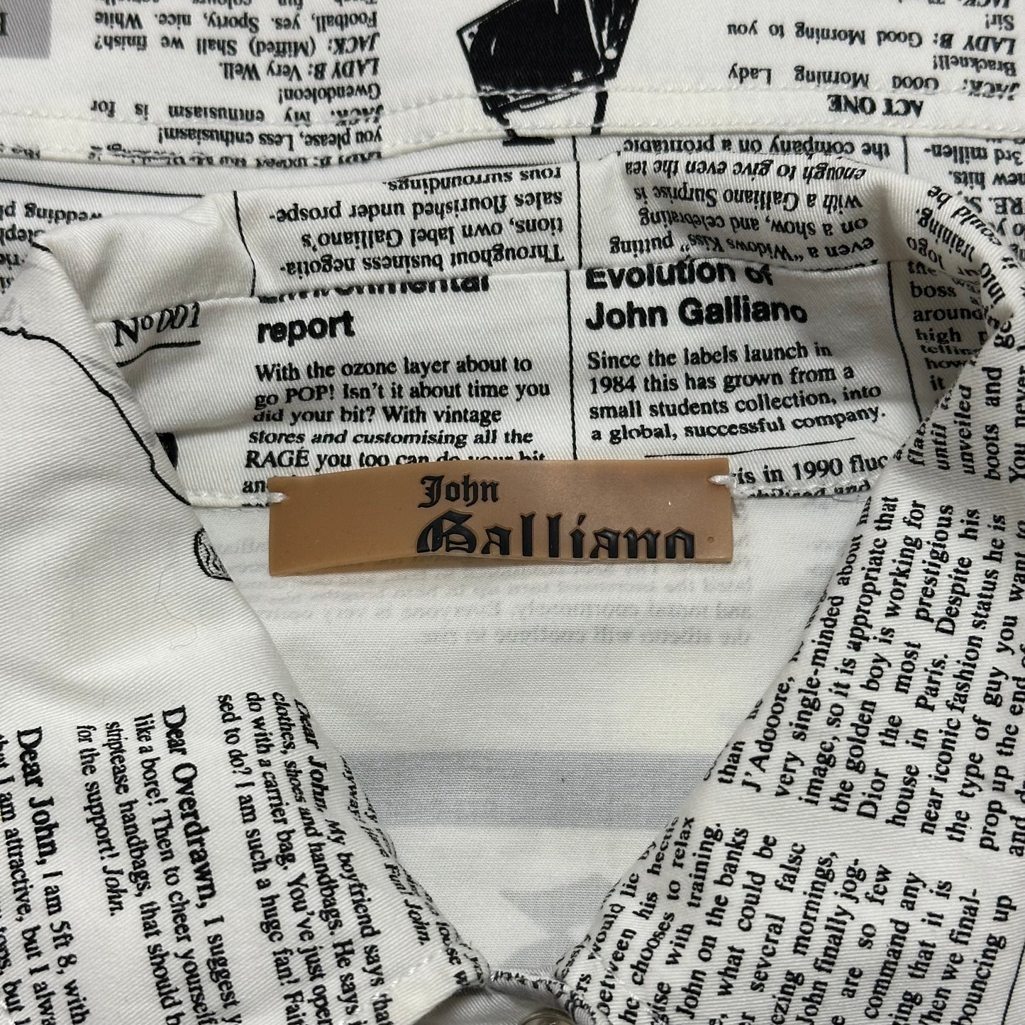 JOHN GALLIANO Fall Winter 2005 Newspaper Print Denim Jacket