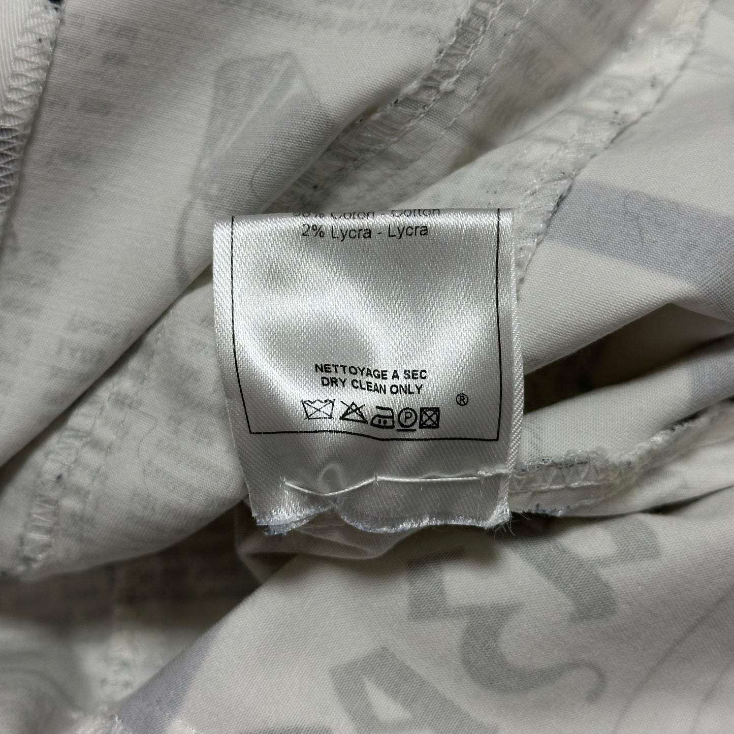 JOHN GALLIANO Fall Winter 2005 Newspaper Print Denim Jacket
