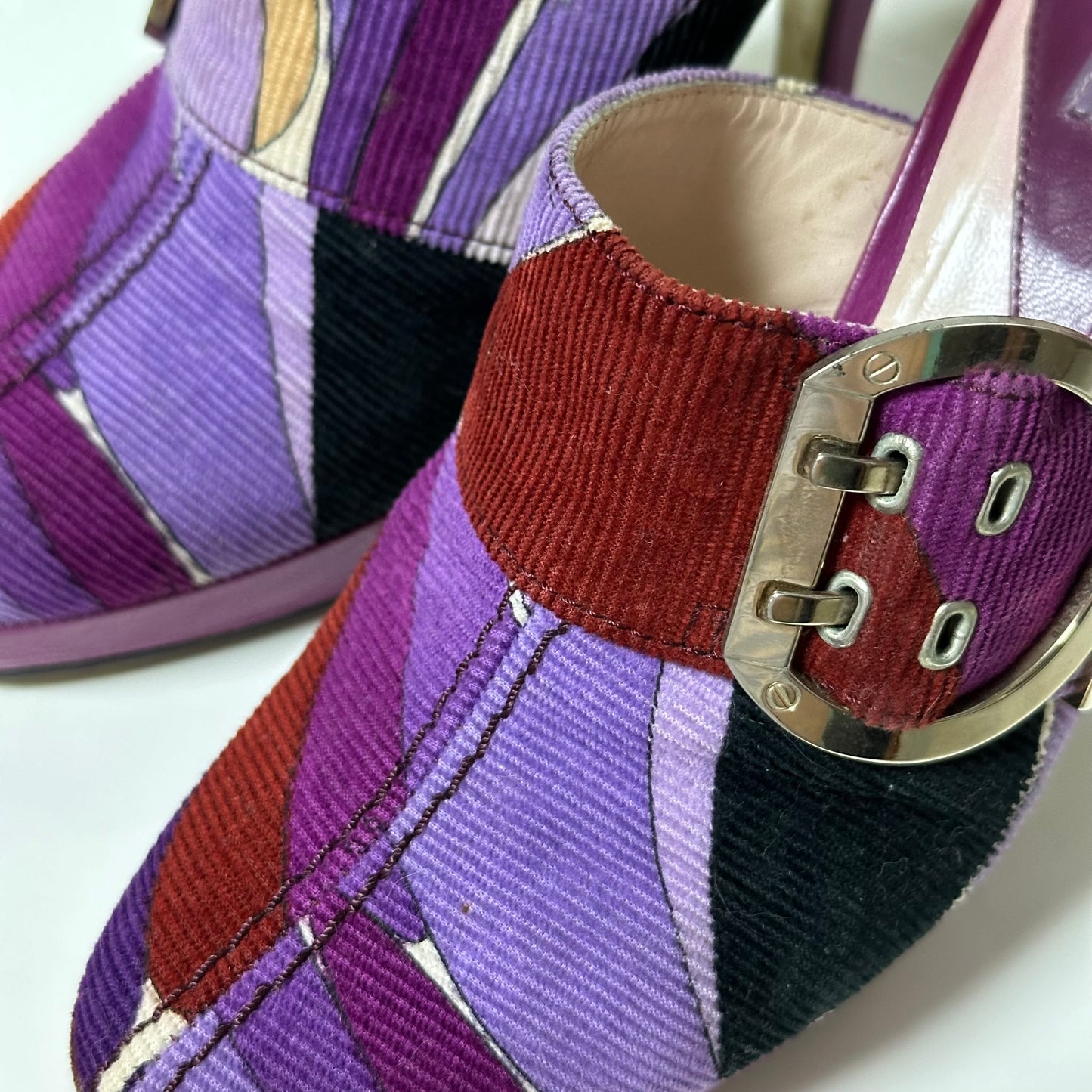EMILIO PUCCI Fall Winter 2005 Corduroy Mules