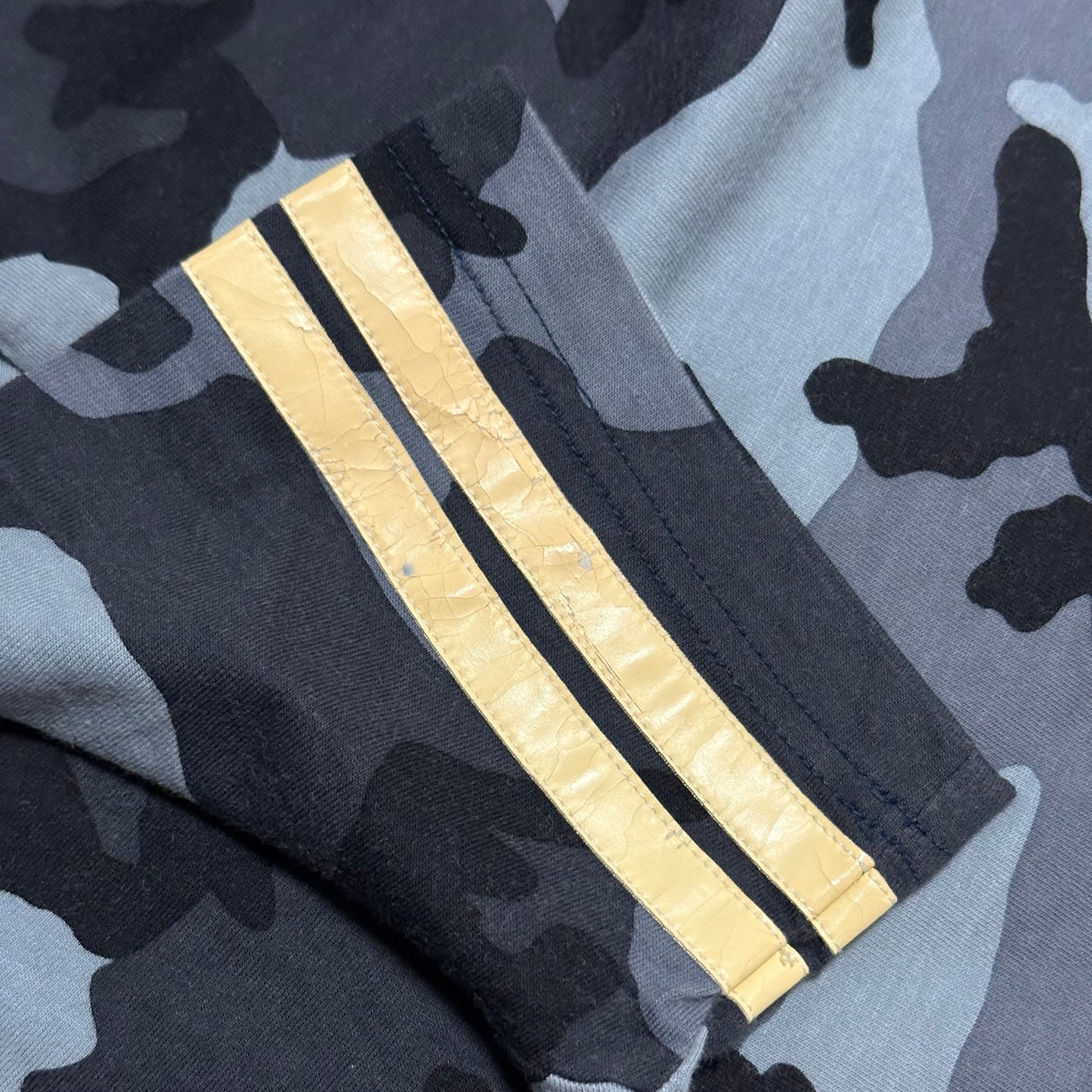 CHRISTIAN DIOR Spring Summer 2002 Camouflage T-Shirt