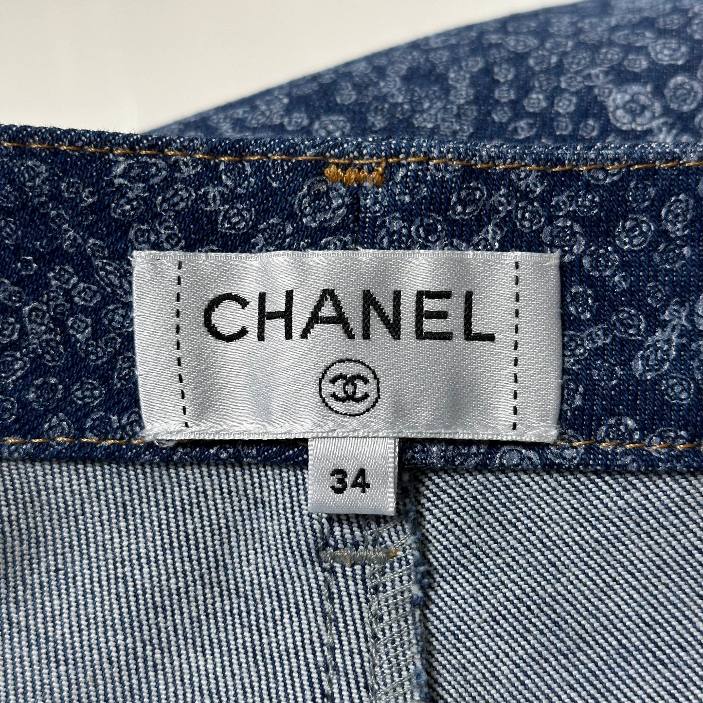 CHANEL Spring Summer 2021 CC Logo Floral Printed High Rise Denim Pants