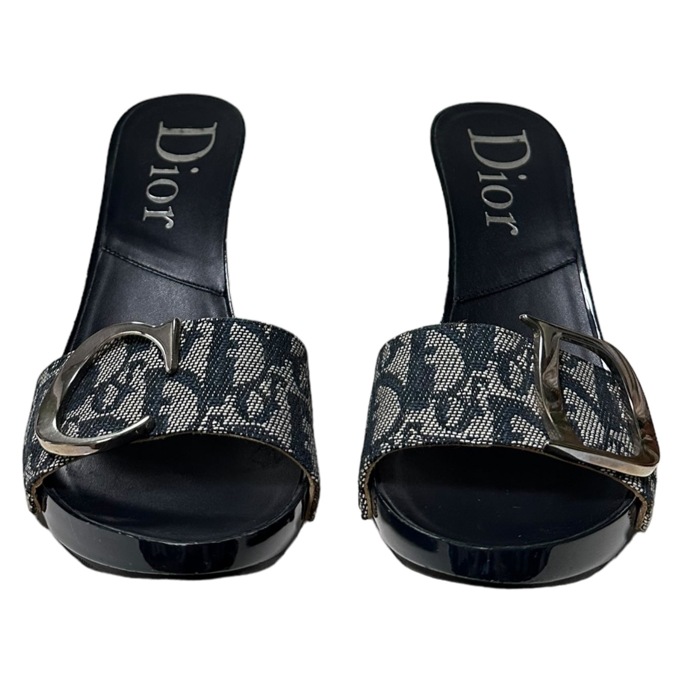 CHRISTIAN DIOR Spring Summer 2001 CD Logo Trotter Sandals