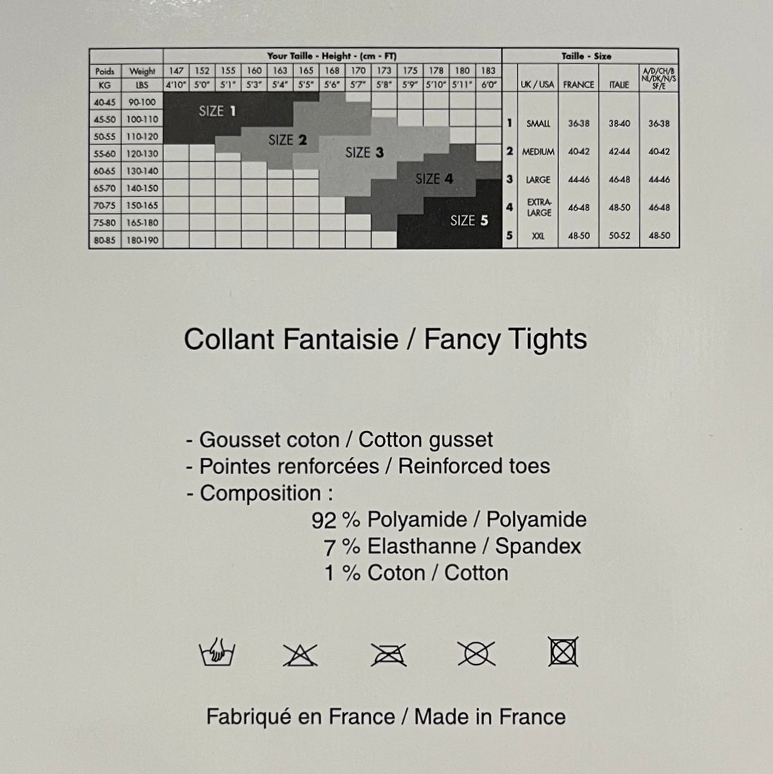 CHANEL Fall Winter 2001 CC Logo Tights