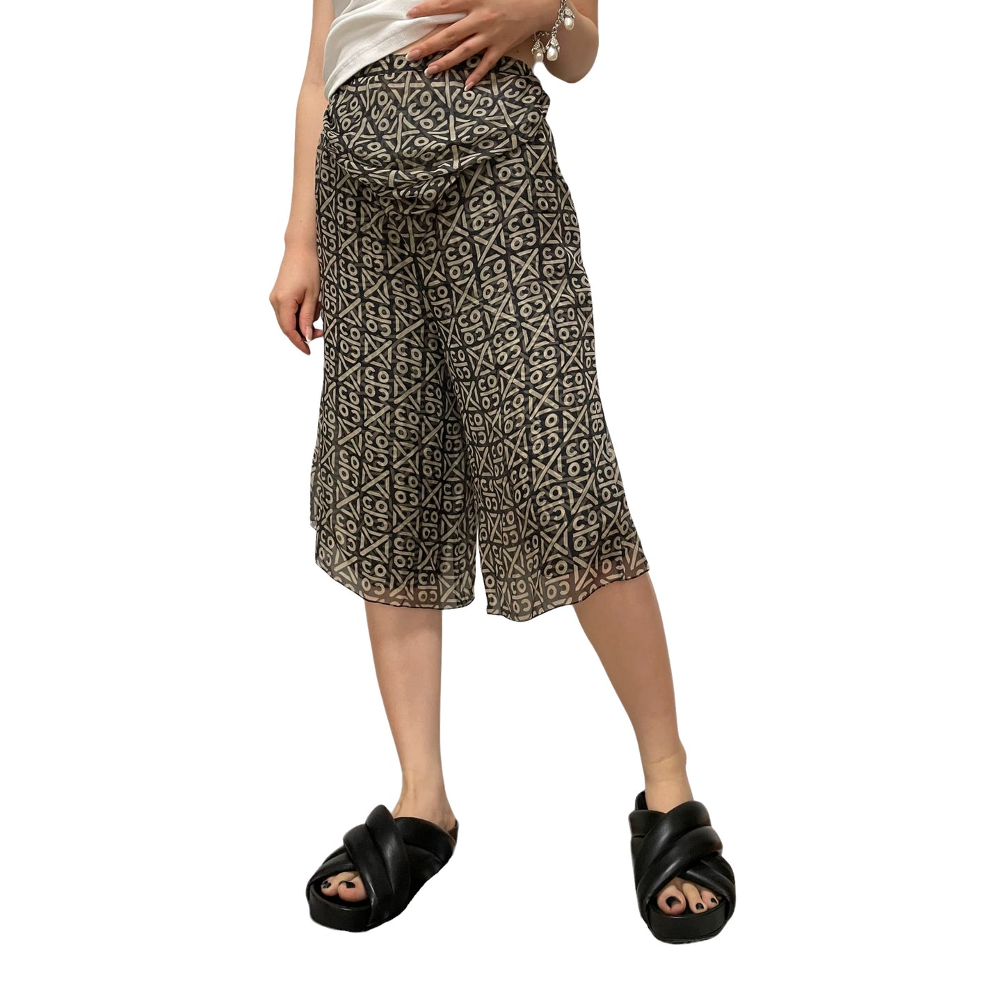 CHANEL Fall Winter 2000 Coco Logo Cropped Gaucho Pants
