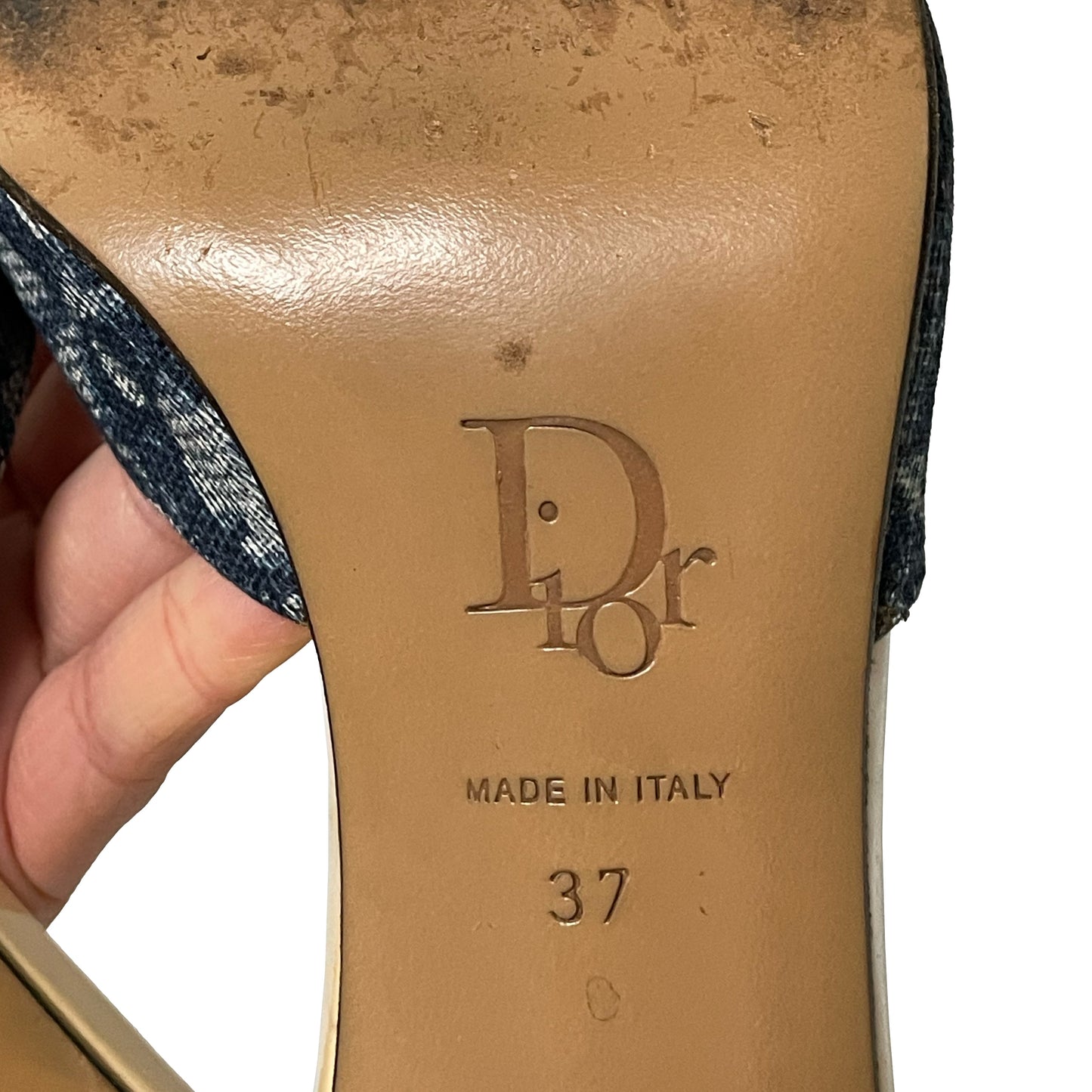 CHRISTIAN DIOR Spring Summer 2001 Lock and Key Trotter Sandals