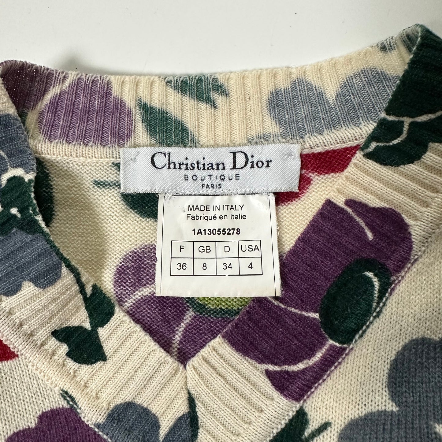 CHRISTIAN DIOR Fall Winter 2001 V-neck Floral Print Knit Sweater