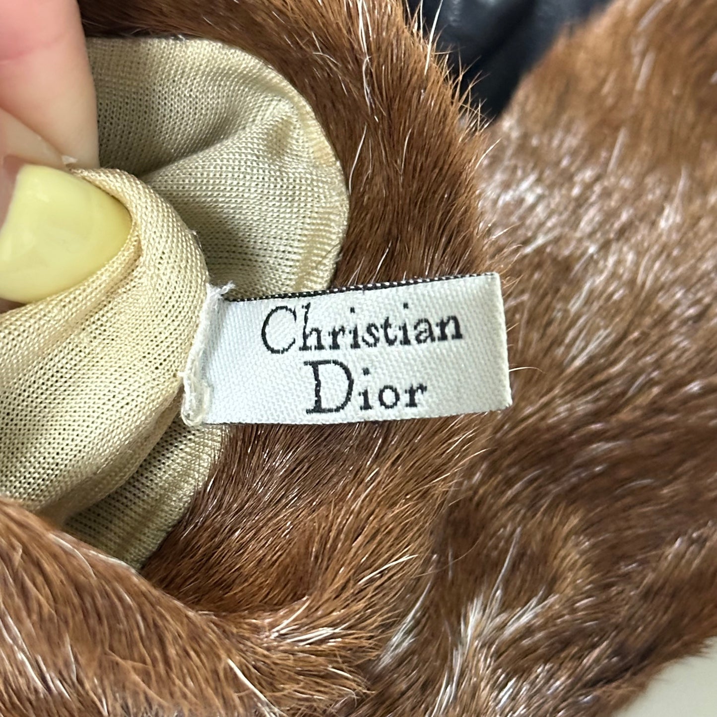 CHRISTIAN DIOR Fur Trim Leather Gloves with Lock and Key Charm