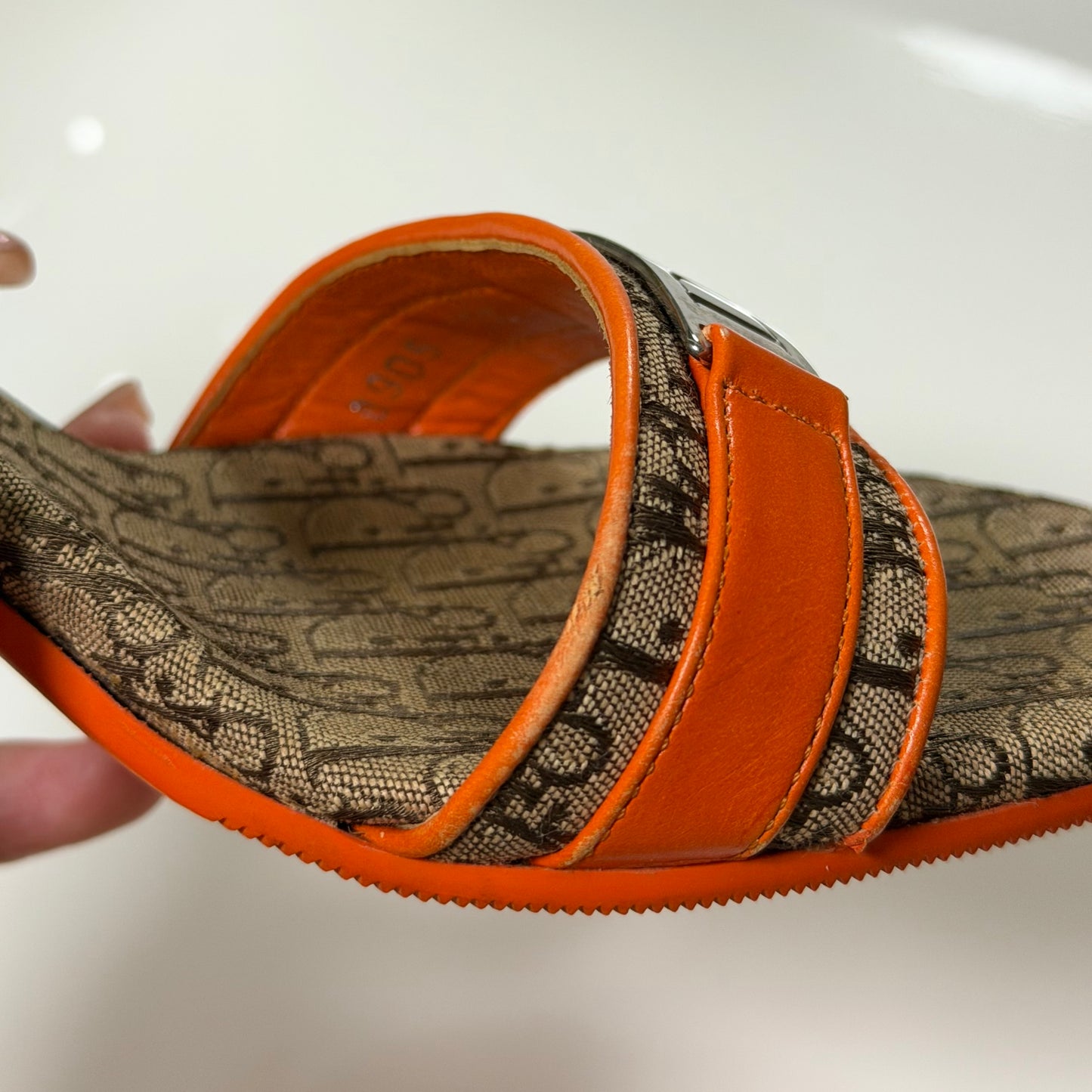 CHRISTIAN DIOR Spring Summer 2005 Diorissimo-Style Trotter Slide Heeled Mule Sandals