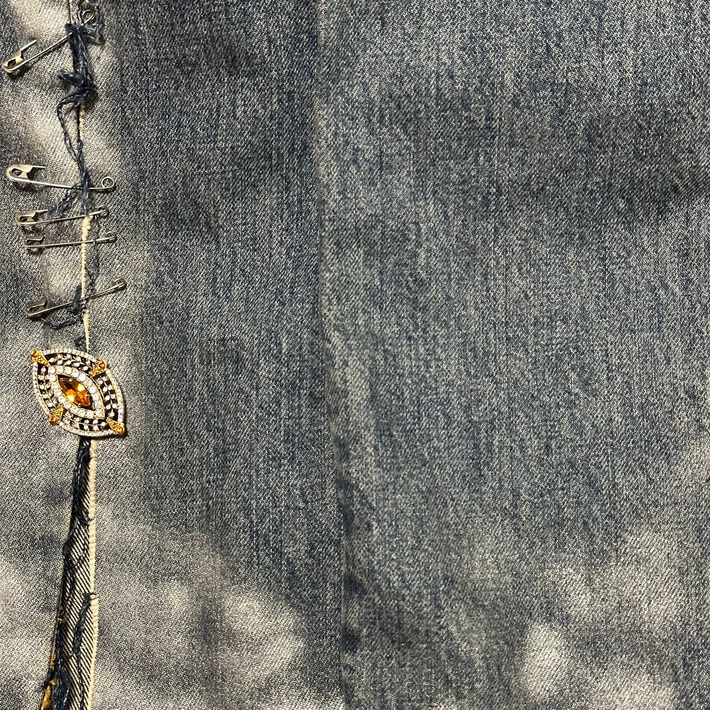 DOLCE&GABBANA Spring Summer 2001 Safety Pin Denim Pants