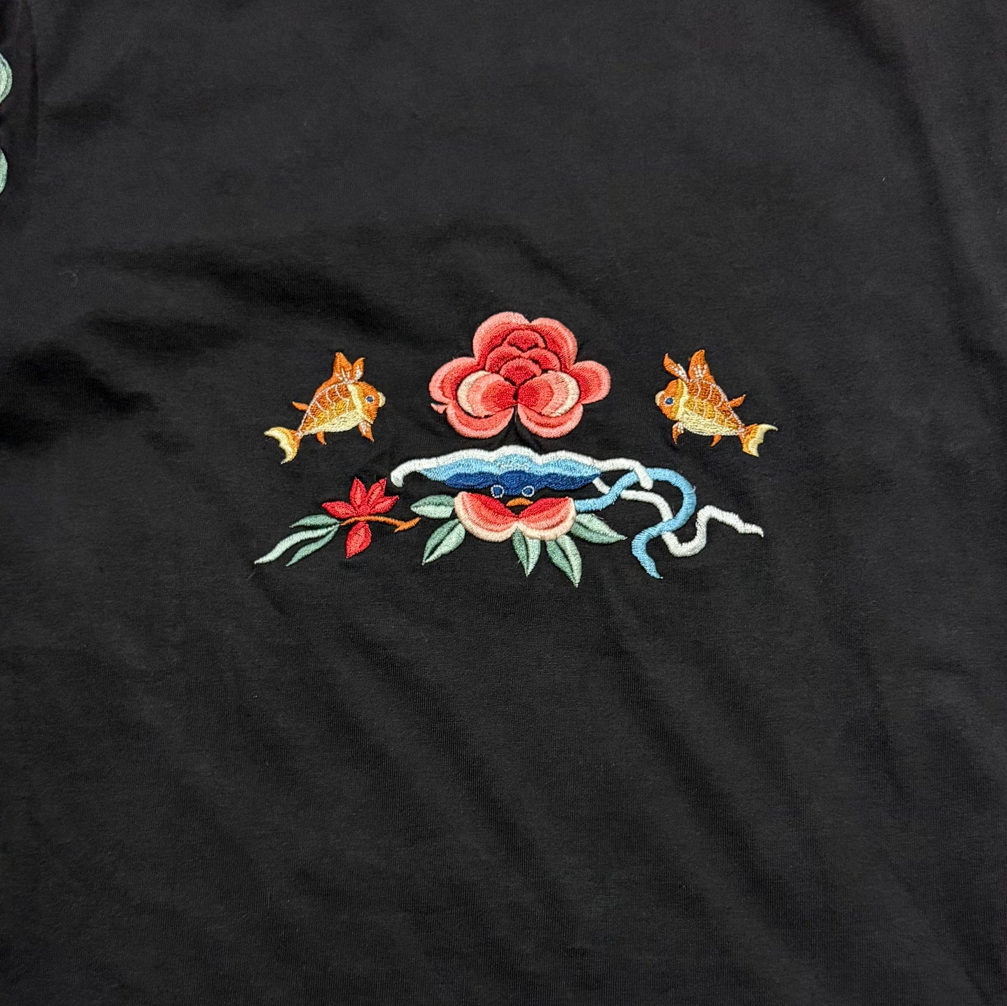 CHRISTIAN DIOR 2001 Oriental Koi Fish Embroidered Sequin Floral T-Shirt