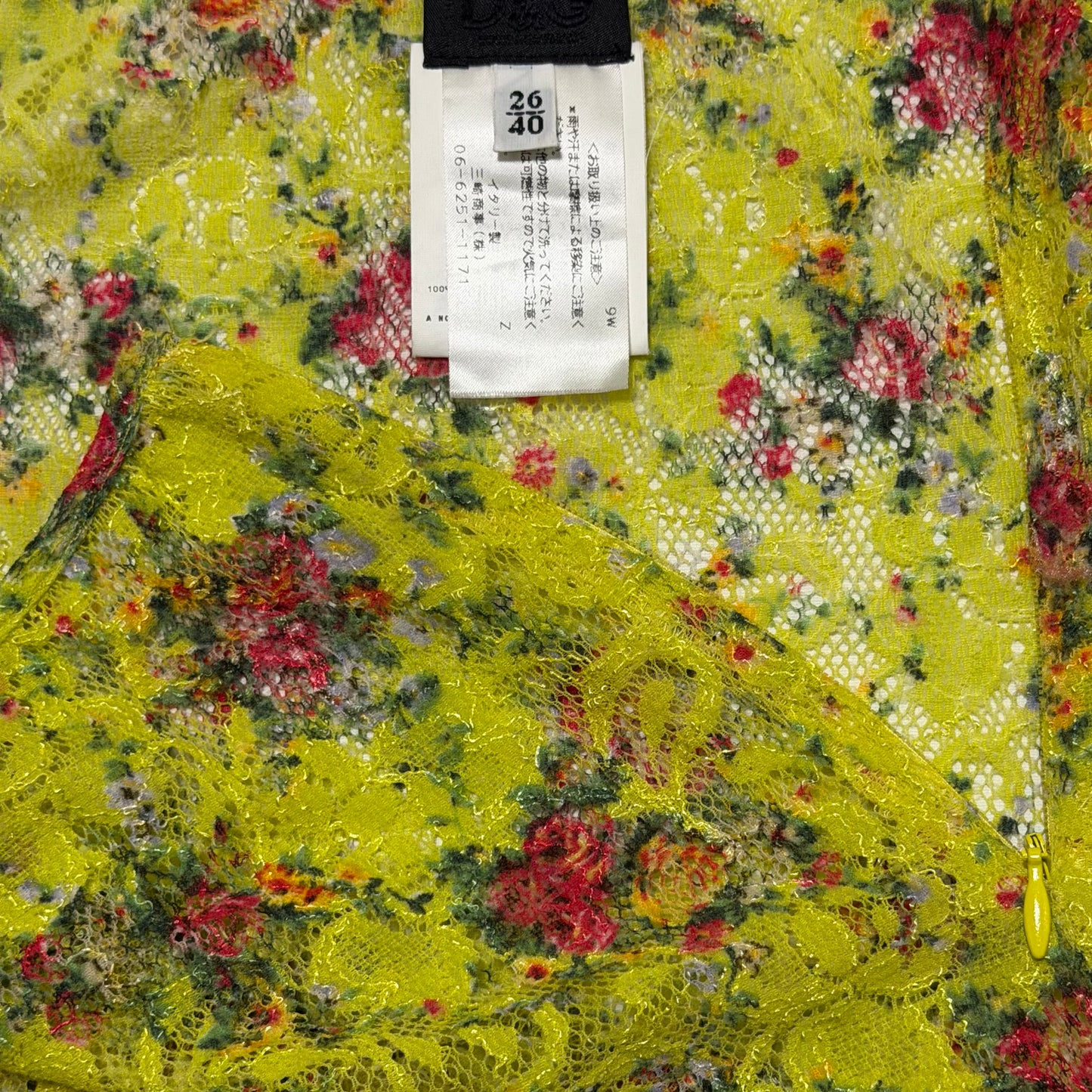D&G Fall Winter 1999 Sheer Floral Lace Pencil Skirt