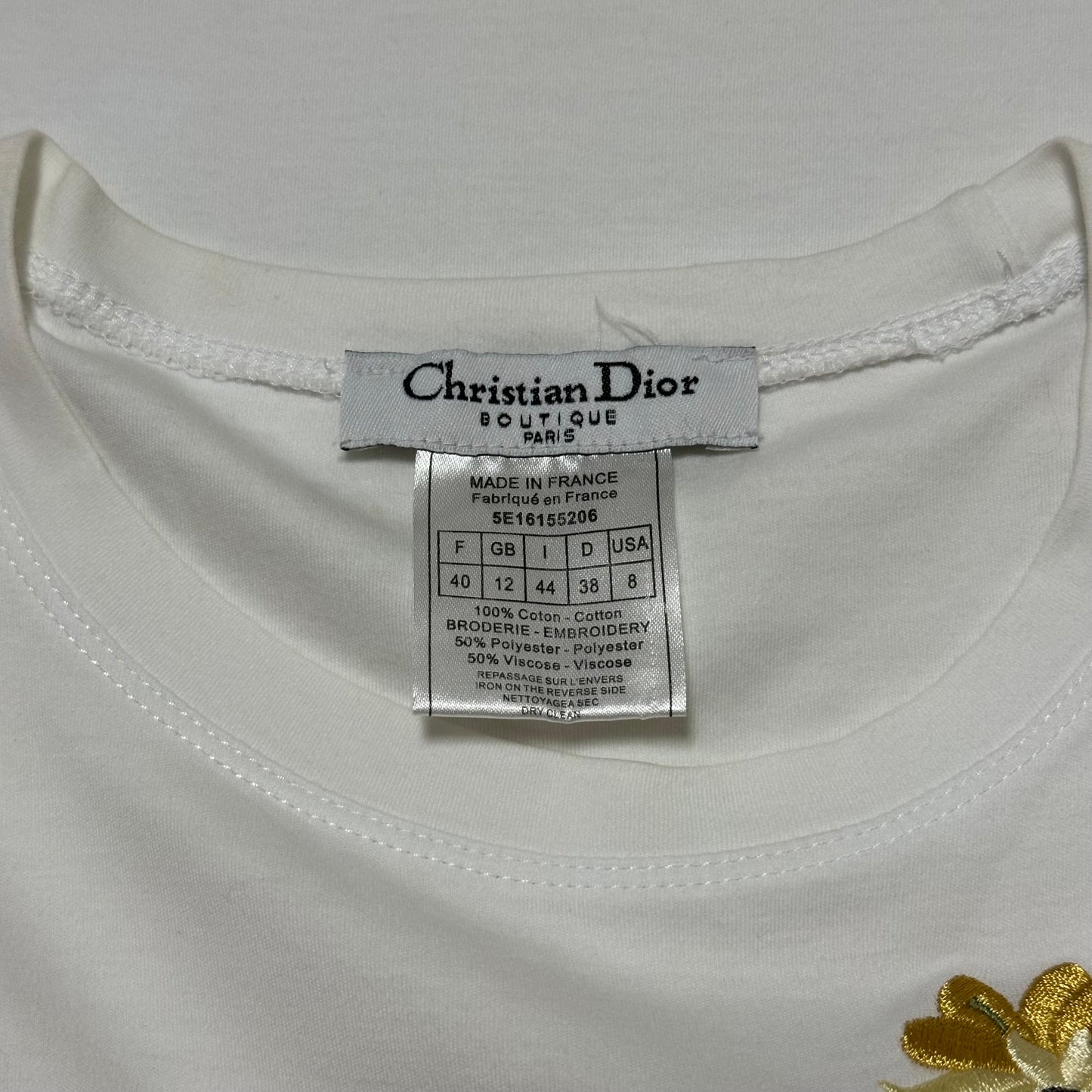 CHRISTIAN DIOR Spring Summer 2005 Diorissimo Floral Embroidered "DIOR" Trotter Logo T-Shirt