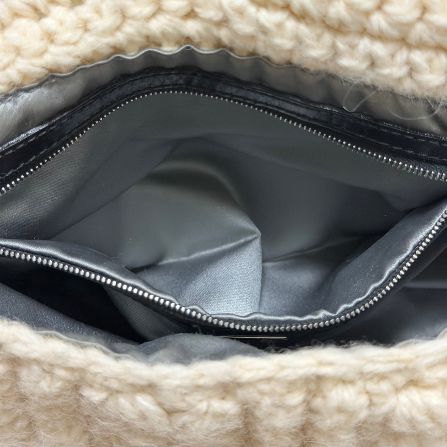 FENDI Fall Winter 1999 Bobble Knit Mamma Baguette Bag