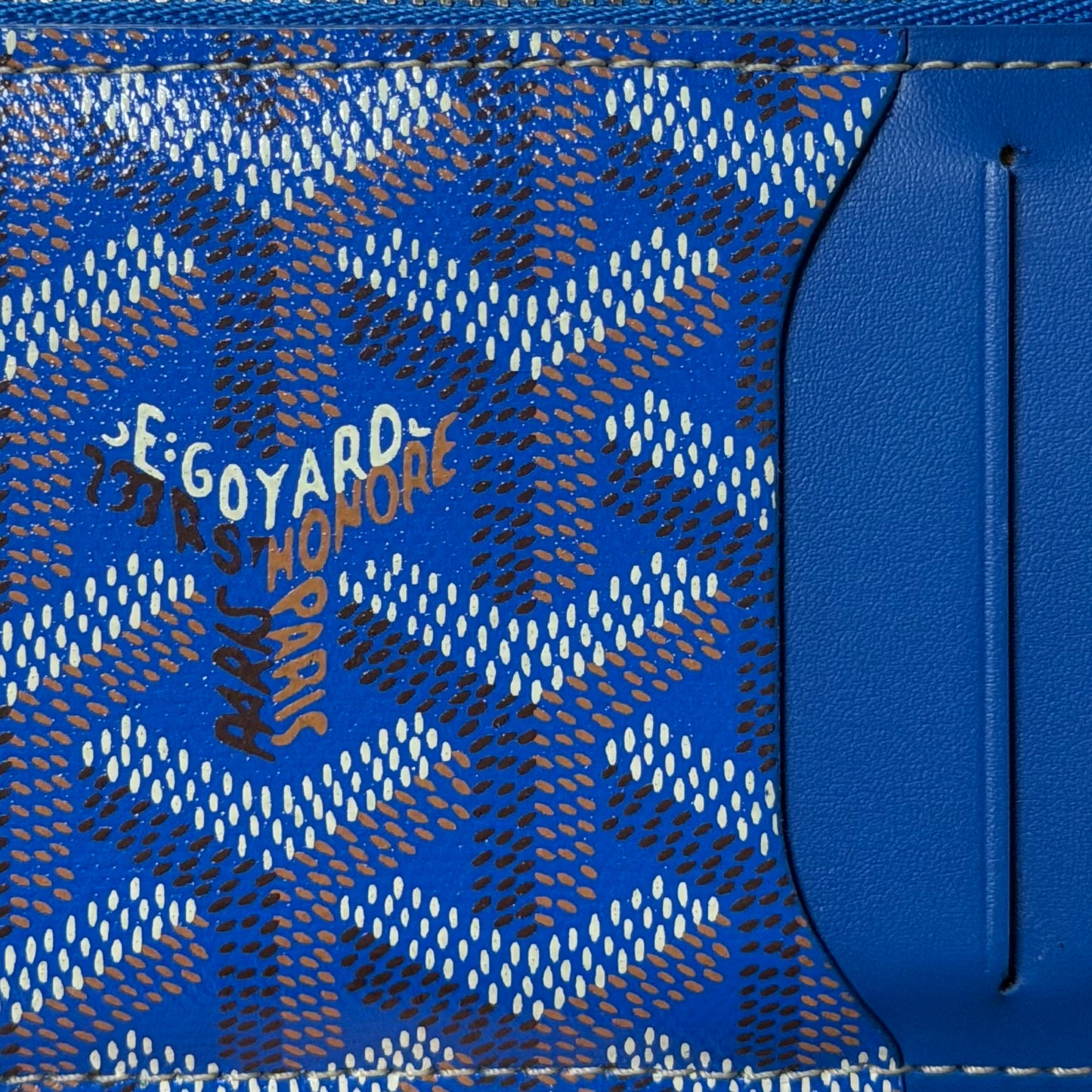 GOYARD Goyardine Bourbon Zipped Card Holder