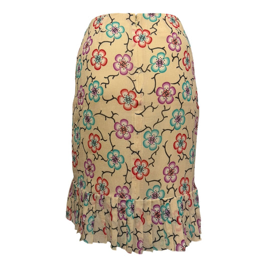 CHANEL Spring 2001 Floral Print Pleated Hem Skirt