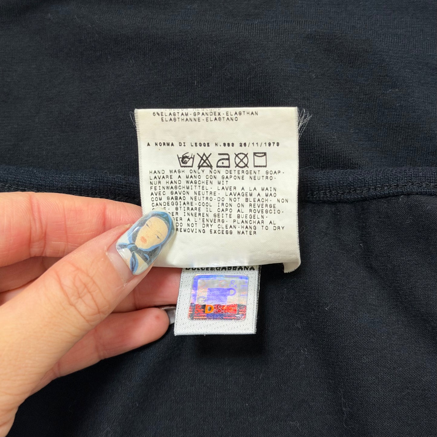 D&G "TOO COOL FOR SCHOOL" Back-Open Logo T-Shirt