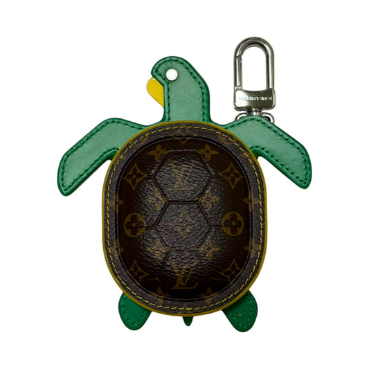 LOUIS VUITTON Spring Summer 2024 Monogram LV Turtle Pouch Bag Charm