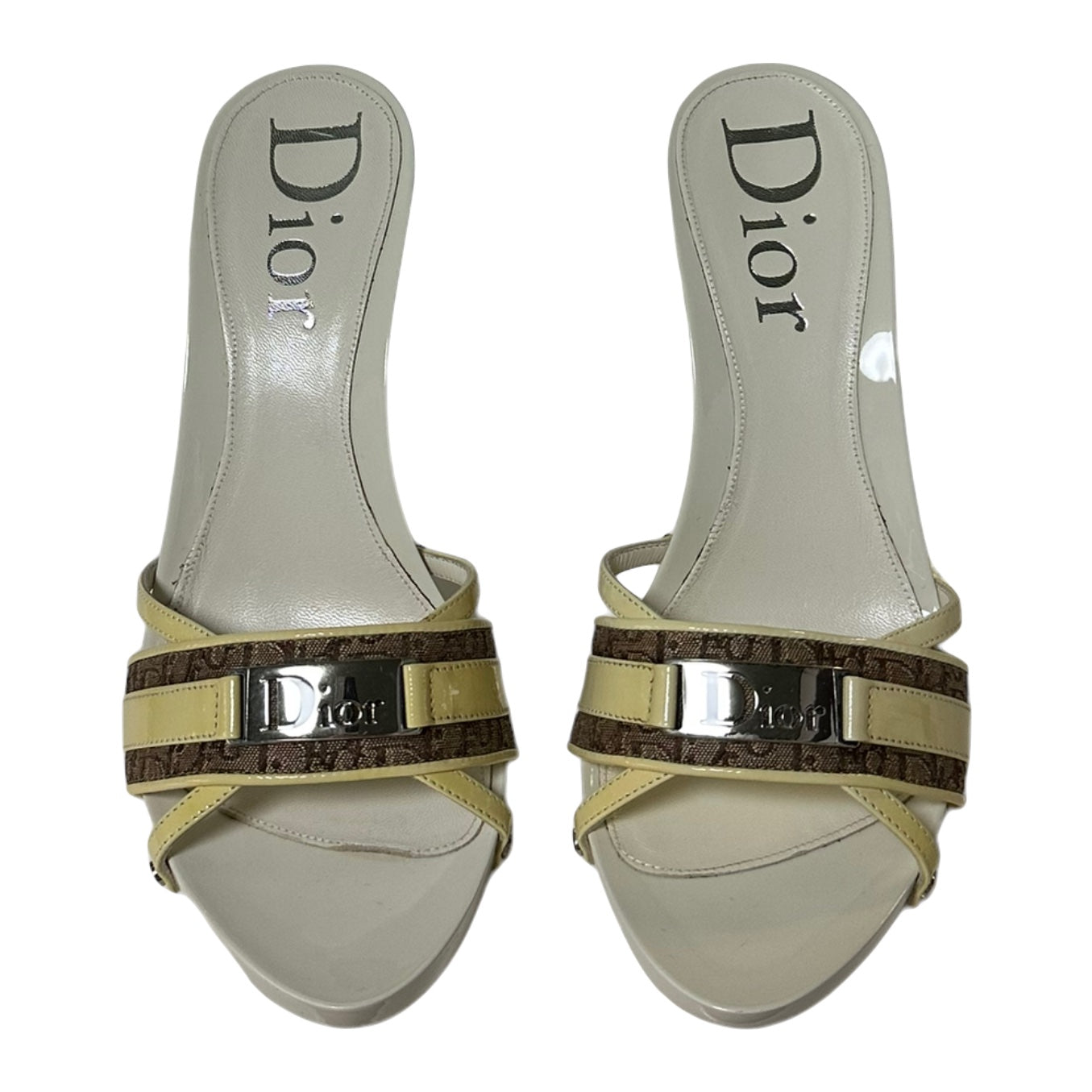 CHRISTIAN DIOR Spring Summer 2005 Diorissimo Street Chic Trotter Sandals